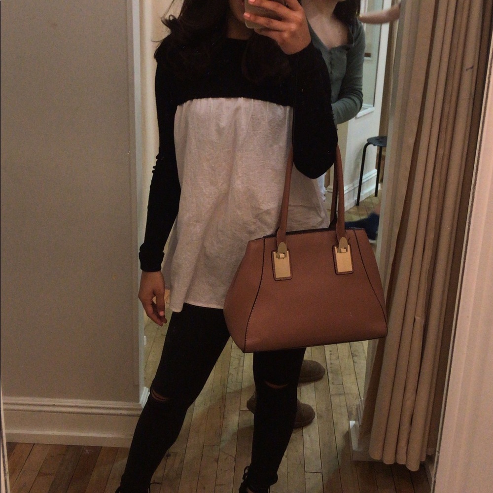 Black and white long sleeved Zara shirt